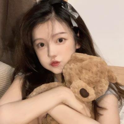 怪诞女孩